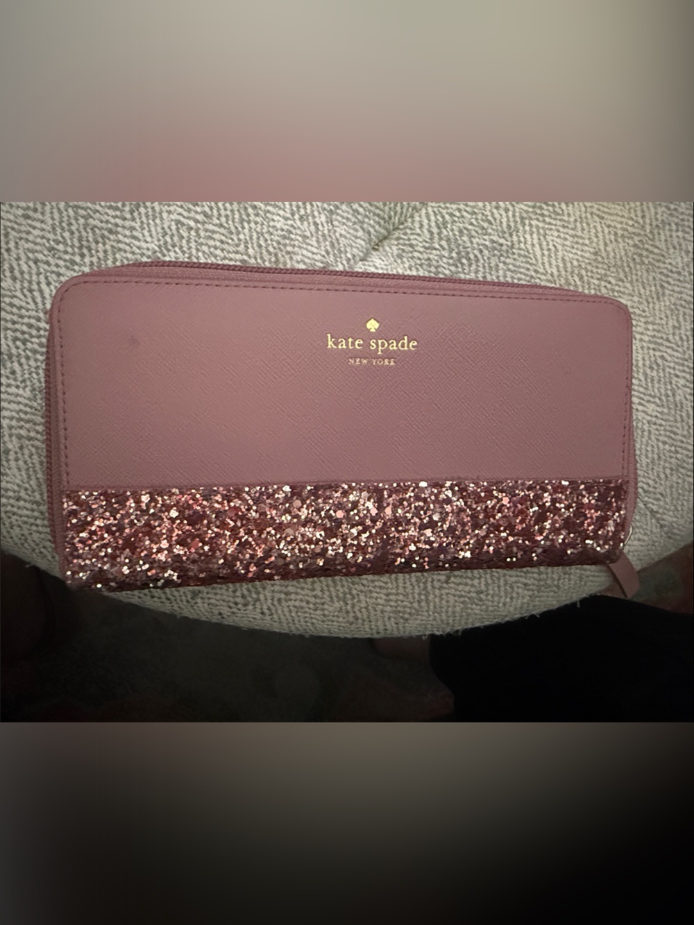 kate spade Dusty Rose Glitter Panel Zip Wallet- Great Condition!